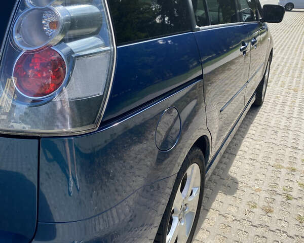 Синій Мазда 5, об'ємом двигуна 2 л та пробігом 235 тис. км за 5350 $, фото 4 на Automoto.ua
