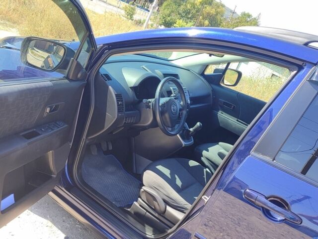 Синий Мазда 5, объемом двигателя 1.8 л и пробегом 220 тыс. км за 5999 $, фото 5 на Automoto.ua