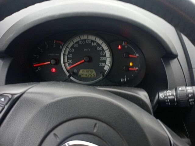 Синий Мазда 5, объемом двигателя 2 л и пробегом 200 тыс. км за 5500 $, фото 1 на Automoto.ua