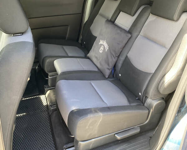 Синій Мазда 5, об'ємом двигуна 2 л та пробігом 235 тис. км за 5350 $, фото 7 на Automoto.ua