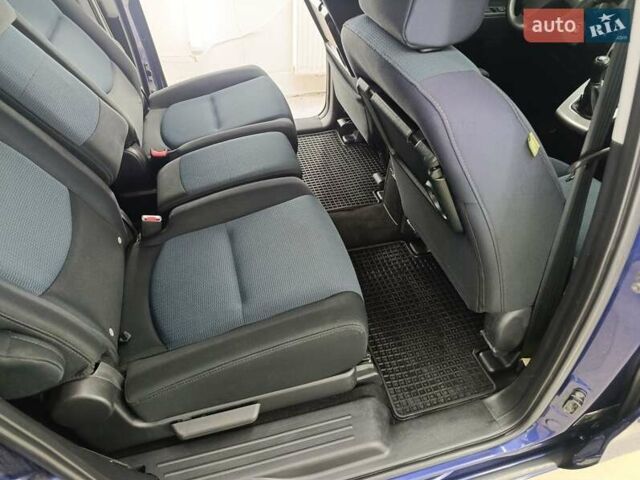 Синий Мазда 5, объемом двигателя 2 л и пробегом 207 тыс. км за 7200 $, фото 36 на Automoto.ua