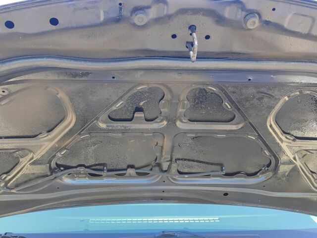 Синий Мазда 5, объемом двигателя 1.8 л и пробегом 220 тыс. км за 5999 $, фото 7 на Automoto.ua