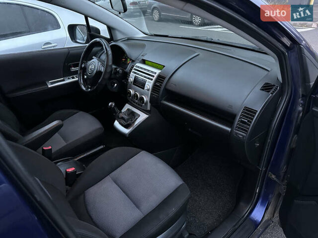 Синий Мазда 5, объемом двигателя 2 л и пробегом 320 тыс. км за 2350 $, фото 8 на Automoto.ua
