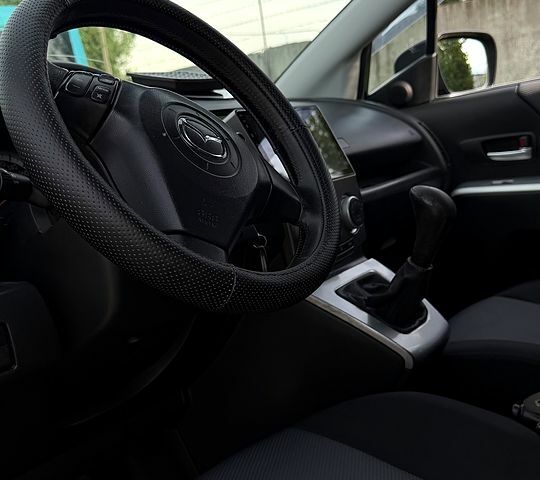 Синий Мазда 5, объемом двигателя 2 л и пробегом 470 тыс. км за 5000 $, фото 8 на Automoto.ua