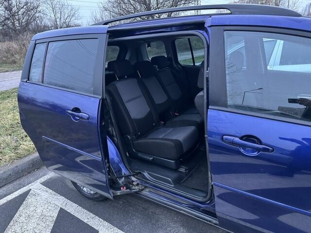 Синий Мазда 5, объемом двигателя 2 л и пробегом 320 тыс. км за 2350 $, фото 9 на Automoto.ua
