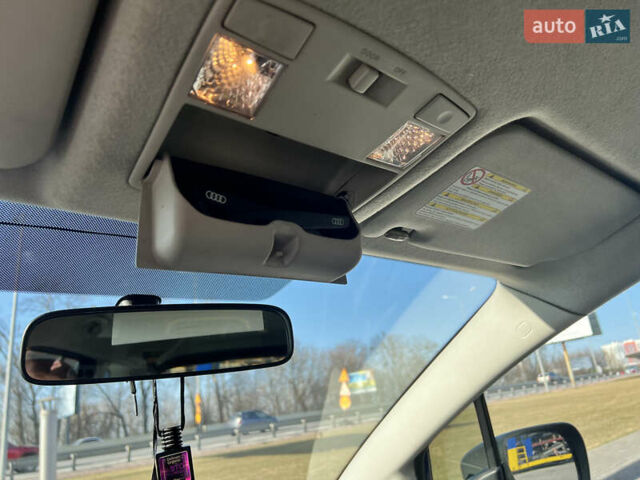Синій Мазда 5, об'ємом двигуна 2 л та пробігом 264 тис. км за 6900 $, фото 36 на Automoto.ua