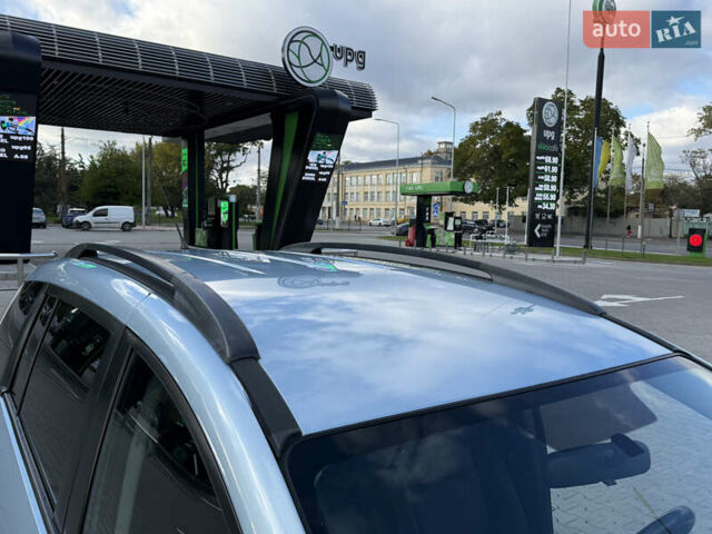 Синий Мазда 5, объемом двигателя 2 л и пробегом 217 тыс. км за 5950 $, фото 21 на Automoto.ua