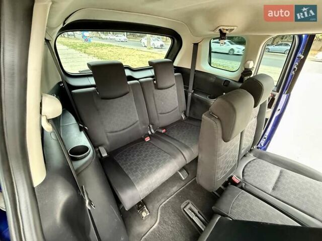 Синий Мазда 5, объемом двигателя 2 л и пробегом 285 тыс. км за 5999 $, фото 58 на Automoto.ua