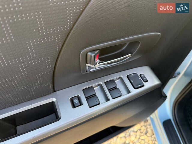 Мазда 5 2008 в Коломые на Automoto.ua Синий Мазда 5, объемом двигателя 2 л и пробегом 214 тыс. км за 5600 $, фото 12 на Automoto.ua