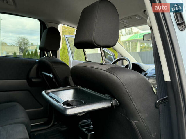 Синий Мазда 5, объемом двигателя 2 л и пробегом 217 тыс. км за 5950 $, фото 19 на Automoto.ua