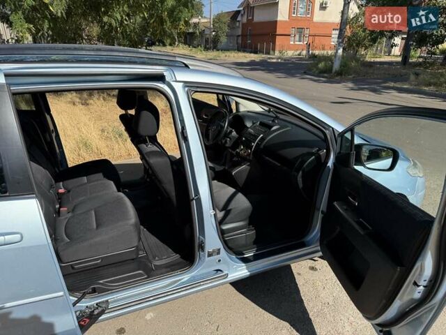 Синий Мазда 5, объемом двигателя 2 л и пробегом 217 тыс. км за 6450 $, фото 9 на Automoto.ua