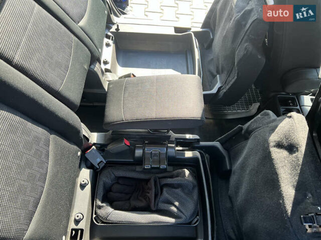Синій Мазда 5, об'ємом двигуна 2 л та пробігом 264 тис. км за 6900 $, фото 19 на Automoto.ua