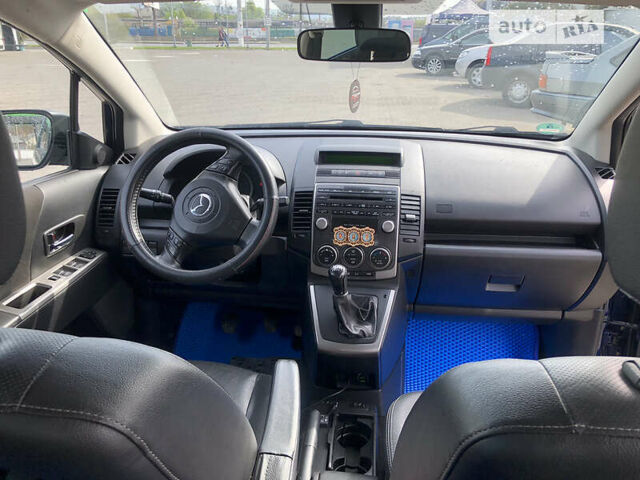 Синий Мазда 5, объемом двигателя 2 л и пробегом 255 тыс. км за 6600 $, фото 5 на Automoto.ua