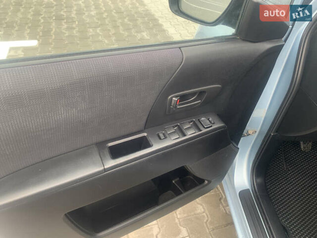 Синій Мазда 5, об'ємом двигуна 1.8 л та пробігом 213 тис. км за 4999 $, фото 6 на Automoto.ua