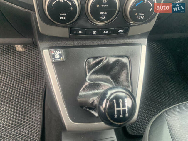 Синій Мазда 5, об'ємом двигуна 1.8 л та пробігом 213 тис. км за 4999 $, фото 8 на Automoto.ua