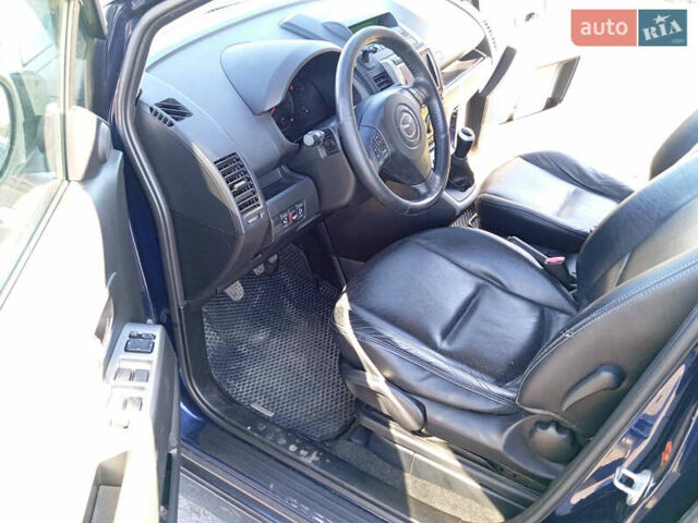 Синий Мазда 5, объемом двигателя 2 л и пробегом 291 тыс. км за 6800 $, фото 8 на Automoto.ua