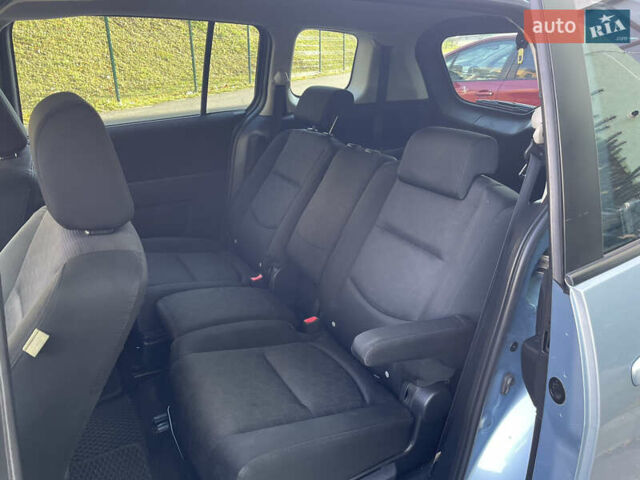 Синій Мазда 5, об'ємом двигуна 1.8 л та пробігом 212 тис. км за 5200 $, фото 9 на Automoto.ua