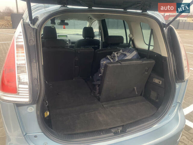 Синій Мазда 5, об'ємом двигуна 1.8 л та пробігом 213 тис. км за 4999 $, фото 12 на Automoto.ua