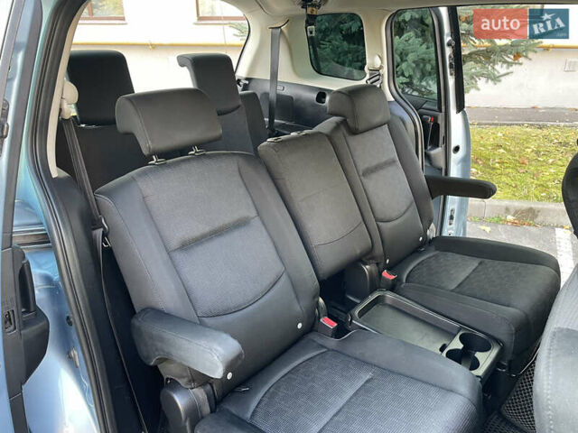 Синій Мазда 5, об'ємом двигуна 1.8 л та пробігом 212 тис. км за 5200 $, фото 13 на Automoto.ua