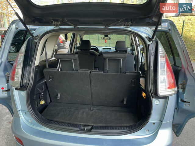 Синій Мазда 5, об'ємом двигуна 1.8 л та пробігом 212 тис. км за 5200 $, фото 17 на Automoto.ua
