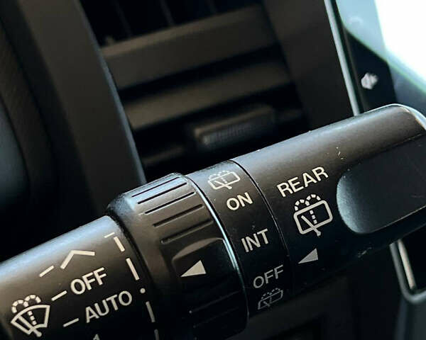 Синий Мазда 5, объемом двигателя 2 л и пробегом 336 тыс. км за 6999 $, фото 10 на Automoto.ua