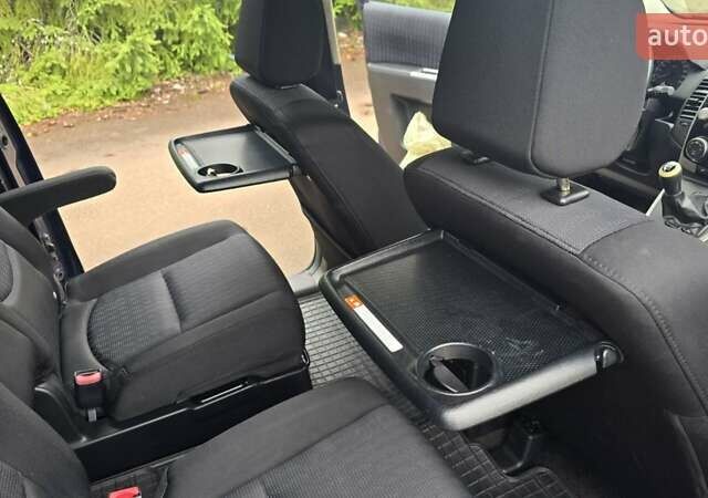 Синий Мазда 5, объемом двигателя 2 л и пробегом 244 тыс. км за 5600 $, фото 47 на Automoto.ua