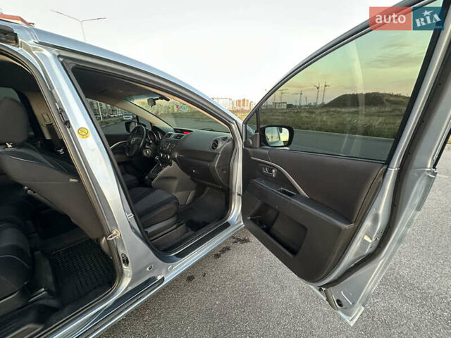 Синий Мазда 5, объемом двигателя 2 л и пробегом 140 тыс. км за 7999 $, фото 26 на Automoto.ua