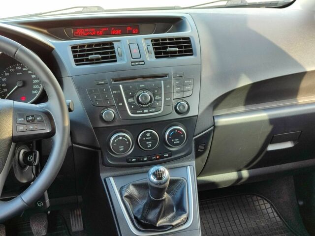 Синій Мазда 5, об'ємом двигуна 1.6 л та пробігом 153 тис. км за 8900 $, фото 9 на Automoto.ua