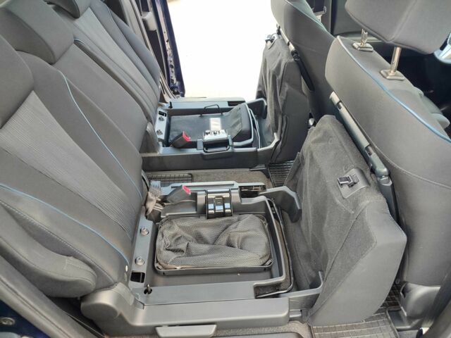 Синій Мазда 5, об'ємом двигуна 1.6 л та пробігом 153 тис. км за 8900 $, фото 21 на Automoto.ua