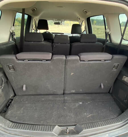 Синий Мазда 5, объемом двигателя 1.8 л и пробегом 252 тыс. км за 6990 $, фото 8 на Automoto.ua