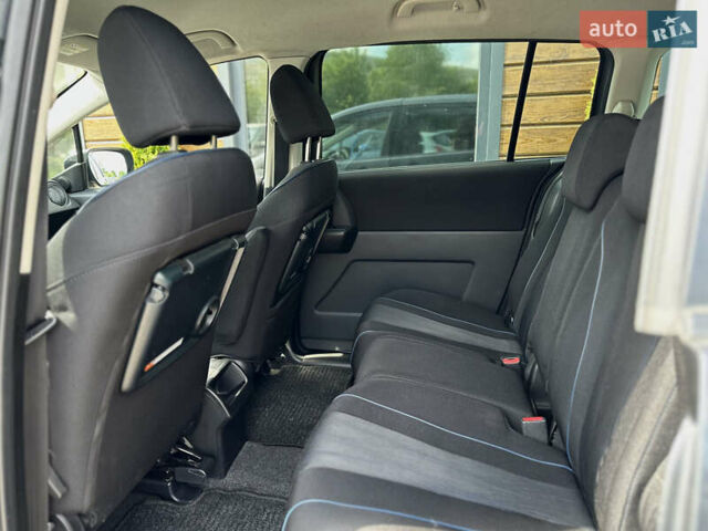 Синий Мазда 5, объемом двигателя 2 л и пробегом 190 тыс. км за 8200 $, фото 42 на Automoto.ua