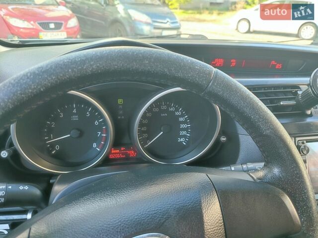 Синій Мазда 5, об'ємом двигуна 2 л та пробігом 108 тис. км за 10000 $, фото 2 на Automoto.ua