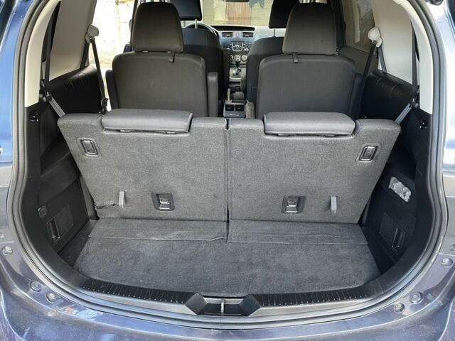 Синий Мазда 5, объемом двигателя 2.5 л и пробегом 156 тыс. км за 7200 $, фото 3 на Automoto.ua