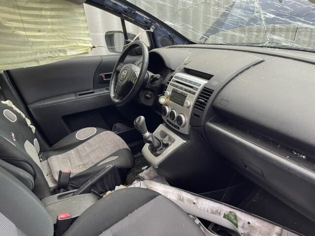 Синій Мазда 5, об'ємом двигуна 2 л та пробігом 250 тис. км за 1250 $, фото 4 на Automoto.ua