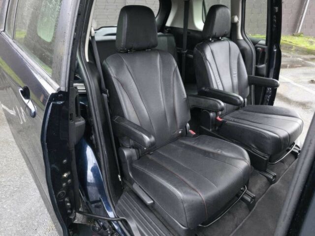 Синий Мазда 5, объемом двигателя 2.5 л и пробегом 87 тыс. км за 2700 $, фото 9 на Automoto.ua