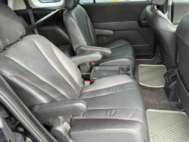 Синій Мазда 5, об'ємом двигуна 2.5 л та пробігом 89 тис. км за 1200 $, фото 7 на Automoto.ua