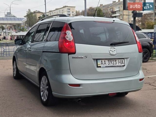 Зеленый Мазда 5, объемом двигателя 2 л и пробегом 251 тыс. км за 4800 $, фото 4 на Automoto.ua