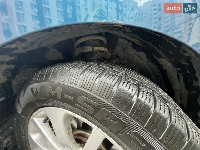 Зеленый Мазда 5, объемом двигателя 2 л и пробегом 243 тыс. км за 5350 $, фото 8 на Automoto.ua