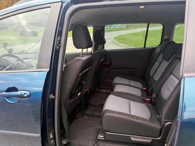 Зелений Мазда 5, об'ємом двигуна 2 л та пробігом 263 тис. км за 2000 $, фото 4 на Automoto.ua