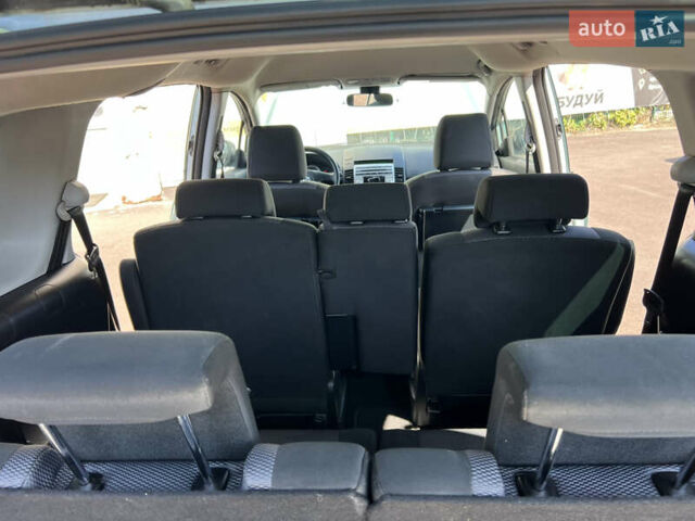 Зеленый Мазда 5, объемом двигателя 2 л и пробегом 338 тыс. км за 3800 $, фото 5 на Automoto.ua