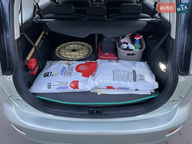 Зелений Мазда 5, об'ємом двигуна 2 л та пробігом 280 тис. км за 6000 $, фото 29 на Automoto.ua