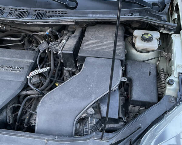 Зелений Мазда 5, об'ємом двигуна 2 л та пробігом 280 тис. км за 6000 $, фото 22 на Automoto.ua