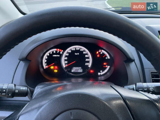 Зелений Мазда 5, об'ємом двигуна 2 л та пробігом 280 тис. км за 6000 $, фото 9 на Automoto.ua