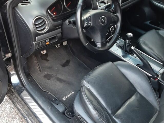 Чорний Мазда 6 МПС, об'ємом двигуна 2.3 л та пробігом 163 тис. км за 6000 $, фото 3 на Automoto.ua