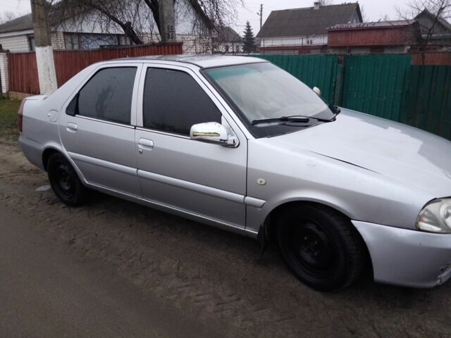 Белый Мазда 6, объемом двигателя 5 л и пробегом 2 тыс. км за 700 $, фото 1 на Automoto.ua