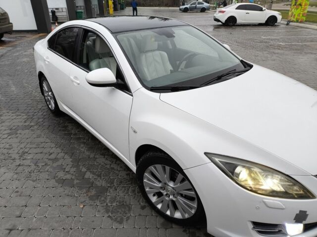 Білий Мазда 6, об'ємом двигуна 2 л та пробігом 185 тис. км за 7200 $, фото 11 на Automoto.ua