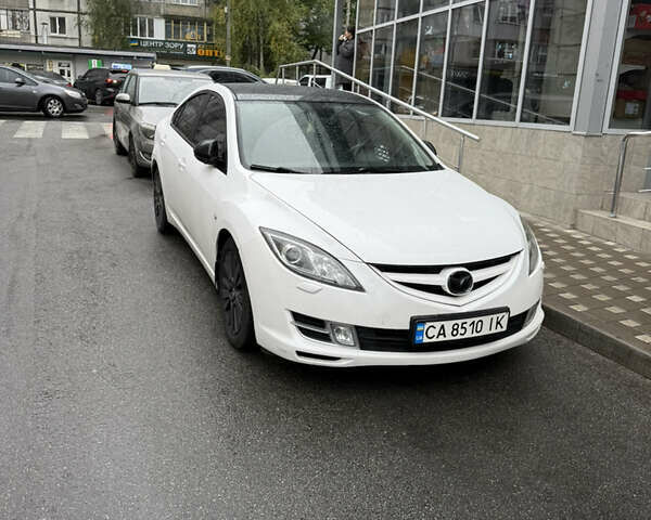 Білий Мазда 6, об'ємом двигуна 2 л та пробігом 264 тис. км за 6599 $, фото 4 на Automoto.ua