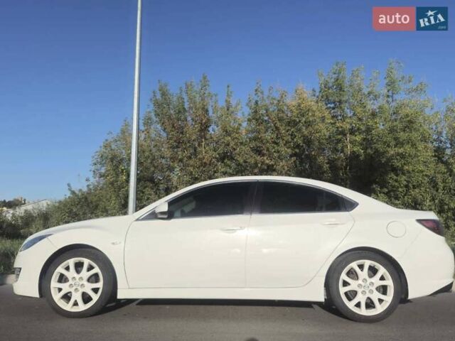 Білий Мазда 6, об'ємом двигуна 2.5 л та пробігом 195 тис. км за 7500 $, фото 10 на Automoto.ua