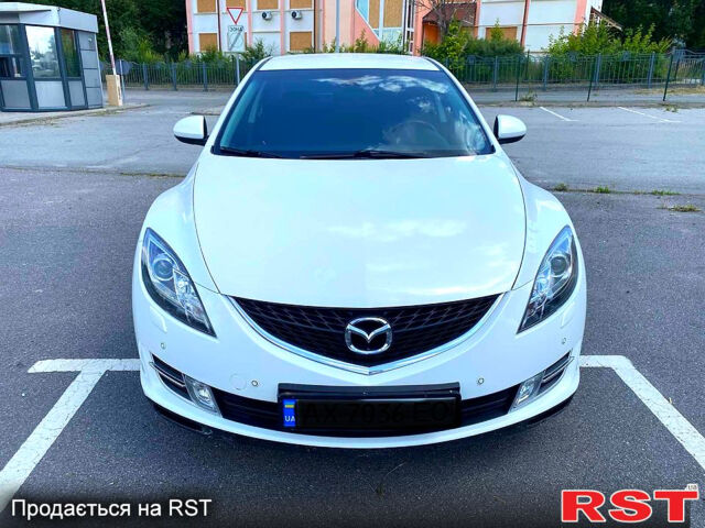 Белый Мазда 6, объемом двигателя 2 л и пробегом 189 тыс. км за 7500 $, фото 2 на Automoto.ua
