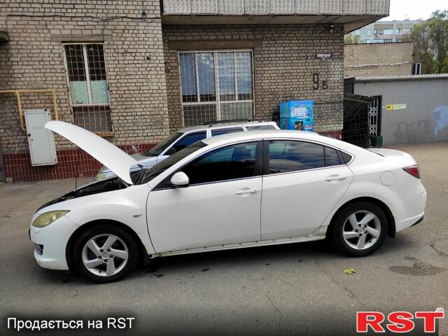 Білий Мазда 6, об'ємом двигуна 2 л та пробігом 160 тис. км за 5000 $, фото 4 на Automoto.ua